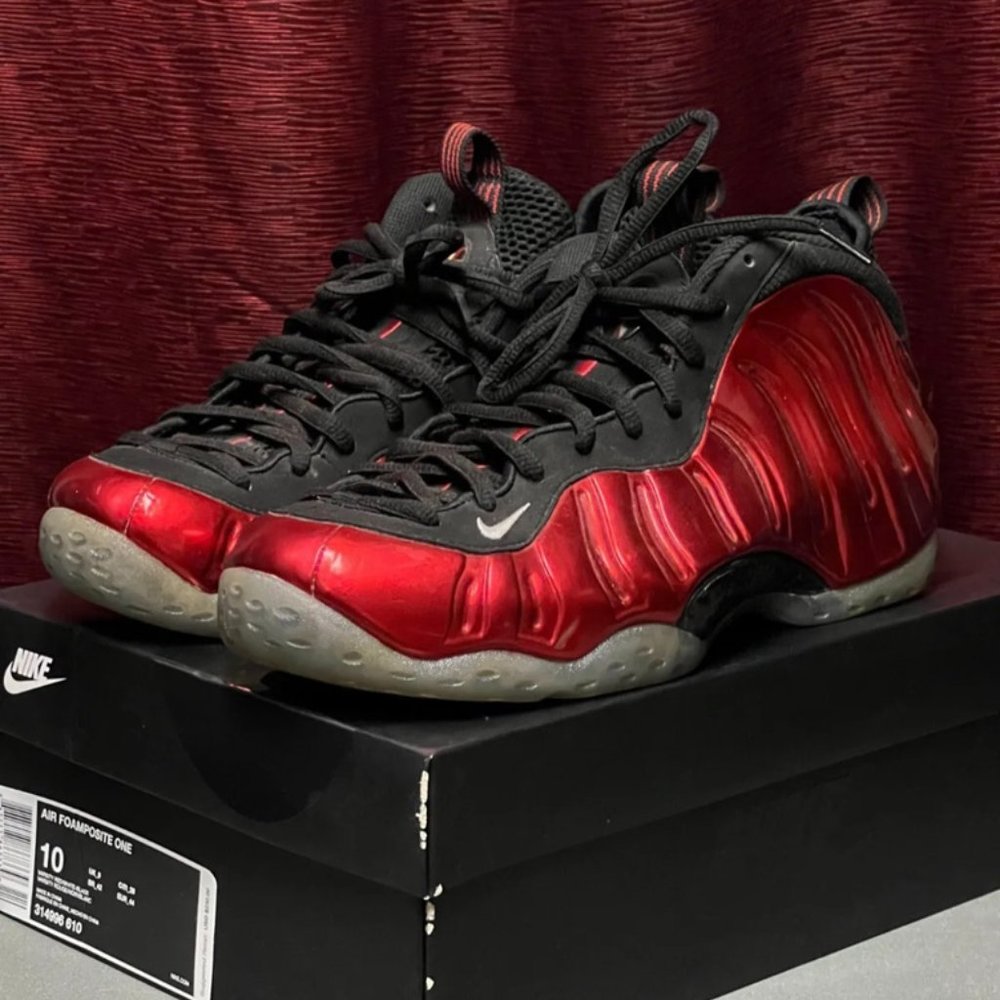 Nike Air Foamposite One Metallic Red 2017 Size 10